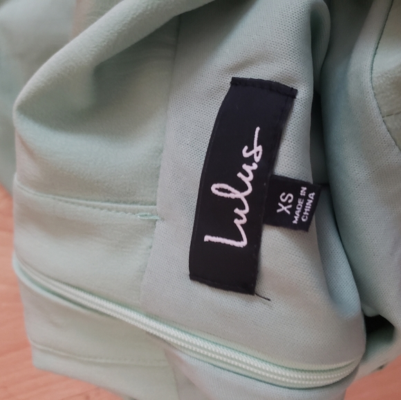 Extra small lulus dress - Picture 3 of 3